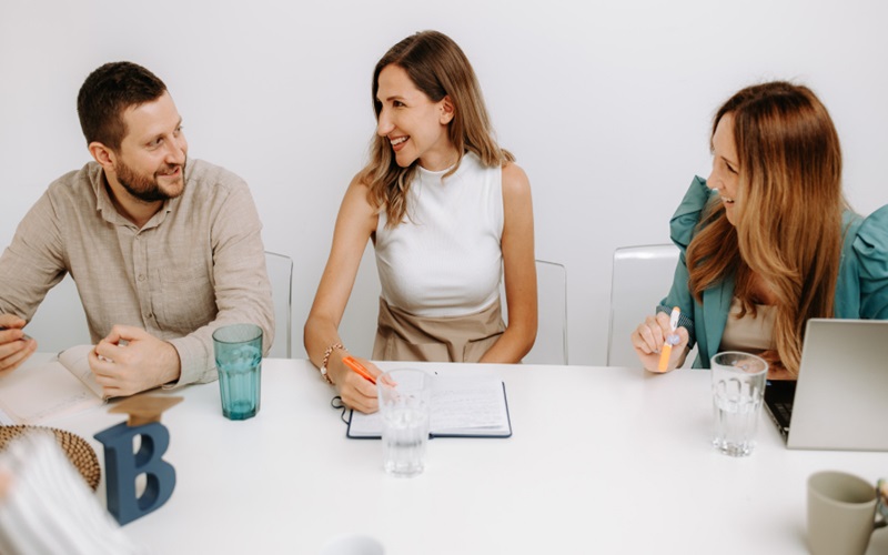 ایجاد تجربیات مشترک