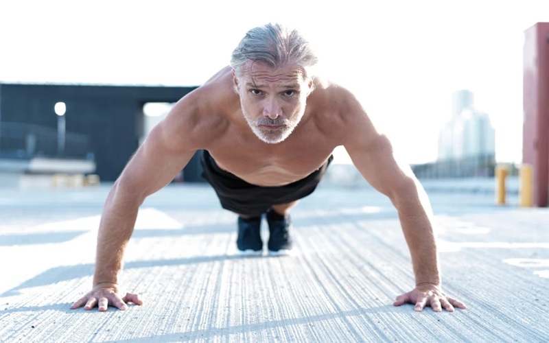 حذف وعدههای غذایی یا کالری بسیار کم