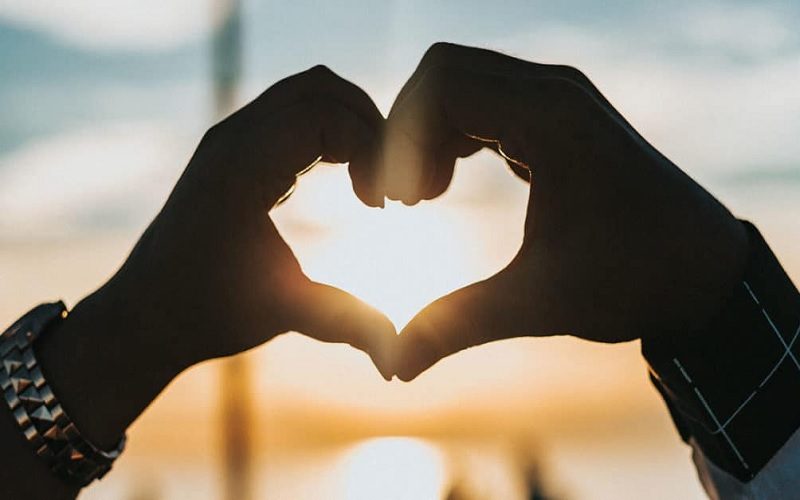 عشق بی‌قیدوشرط